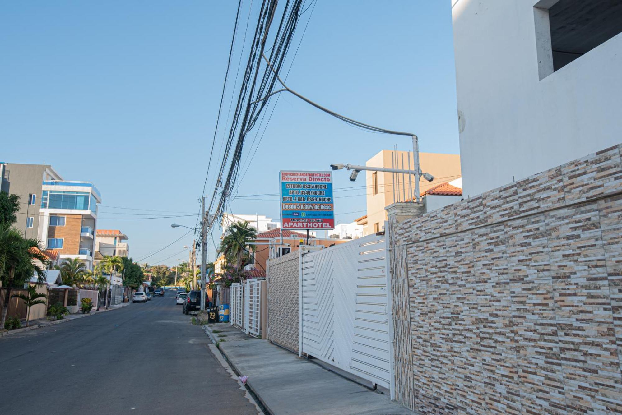Bnb Tropical Island Aparthotel - Corales Del Sur - Santo Domingo Este Exteriér fotografie