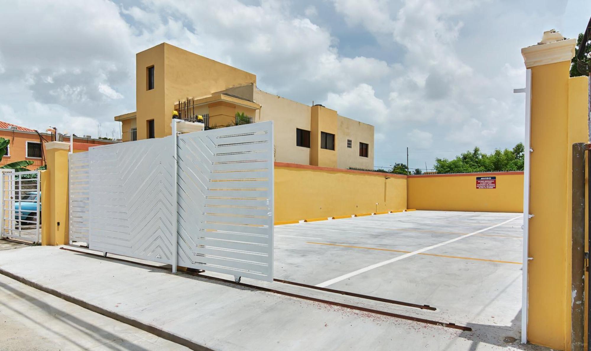Bnb Tropical Island Aparthotel - Corales Del Sur - Santo Domingo Este Exteriér fotografie